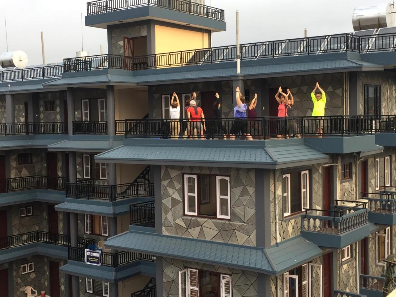 Hotel K2 Pokhara Ngoại thất bức ảnh