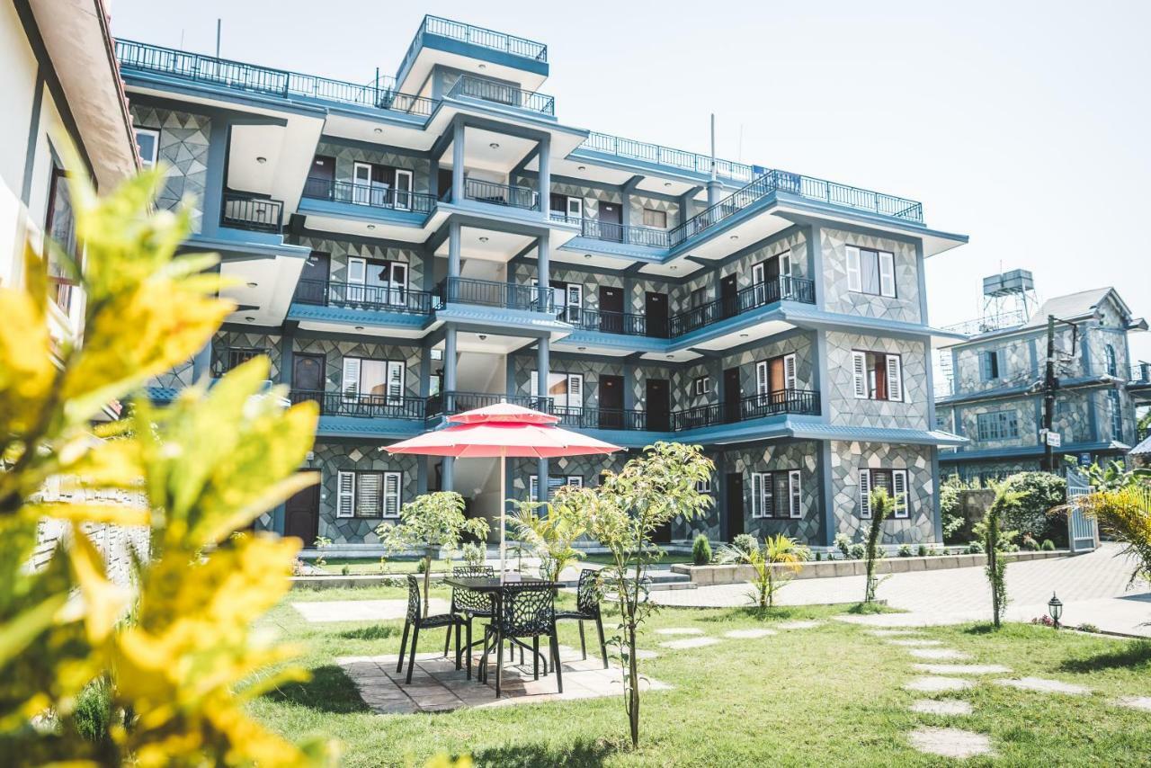 Hotel K2 Pokhara Ngoại thất bức ảnh
